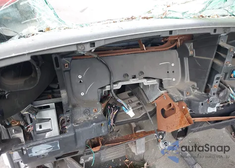 2004 Chevrolet Silverado 1500 Ls from USA, damaged, VIN 1GCEC19T74E203315